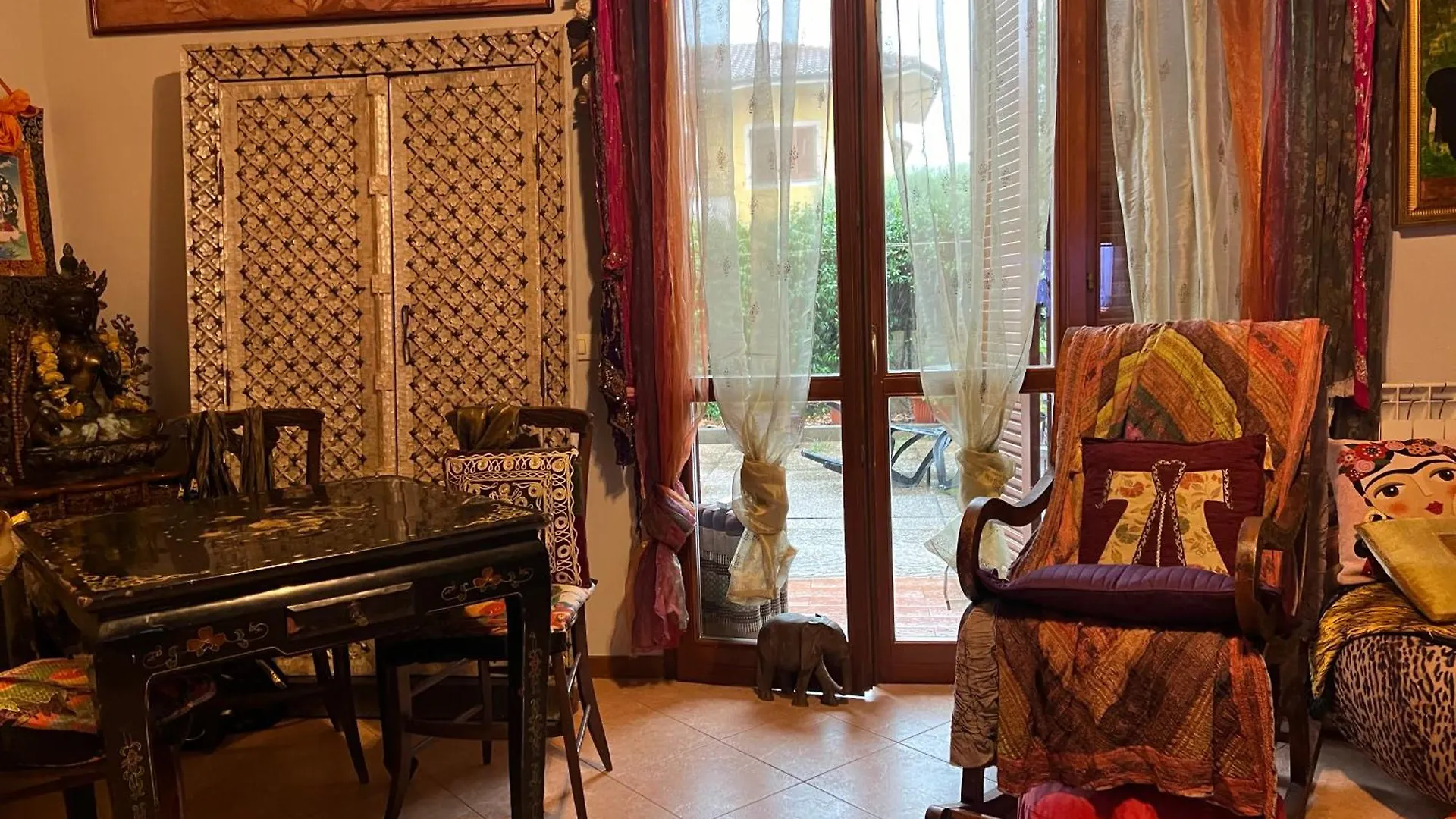 Casa Vacanza Mia contacts